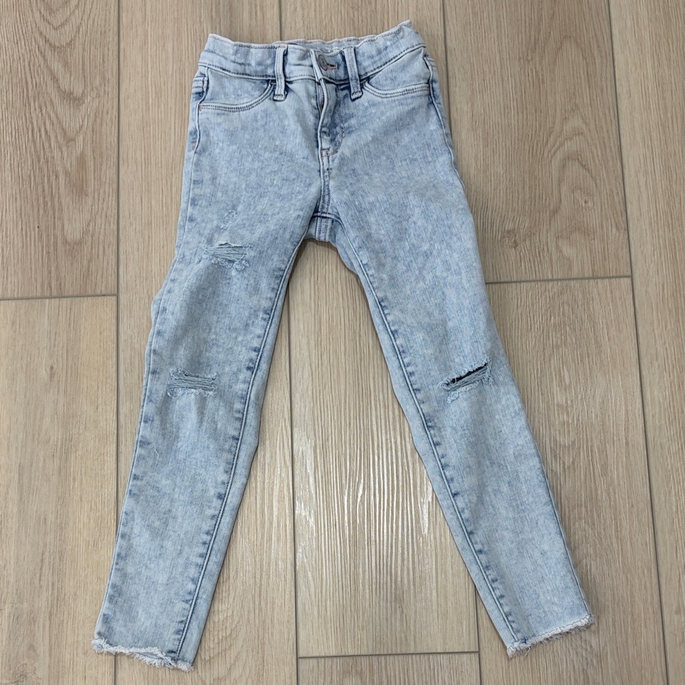 Old Navy Girls Light Blue Casual Distressed jeans
